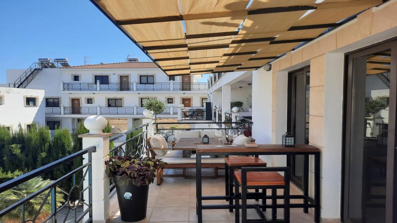 Paramount Gardens Resorts C201 Larnaca Ngoại thất bức ảnh